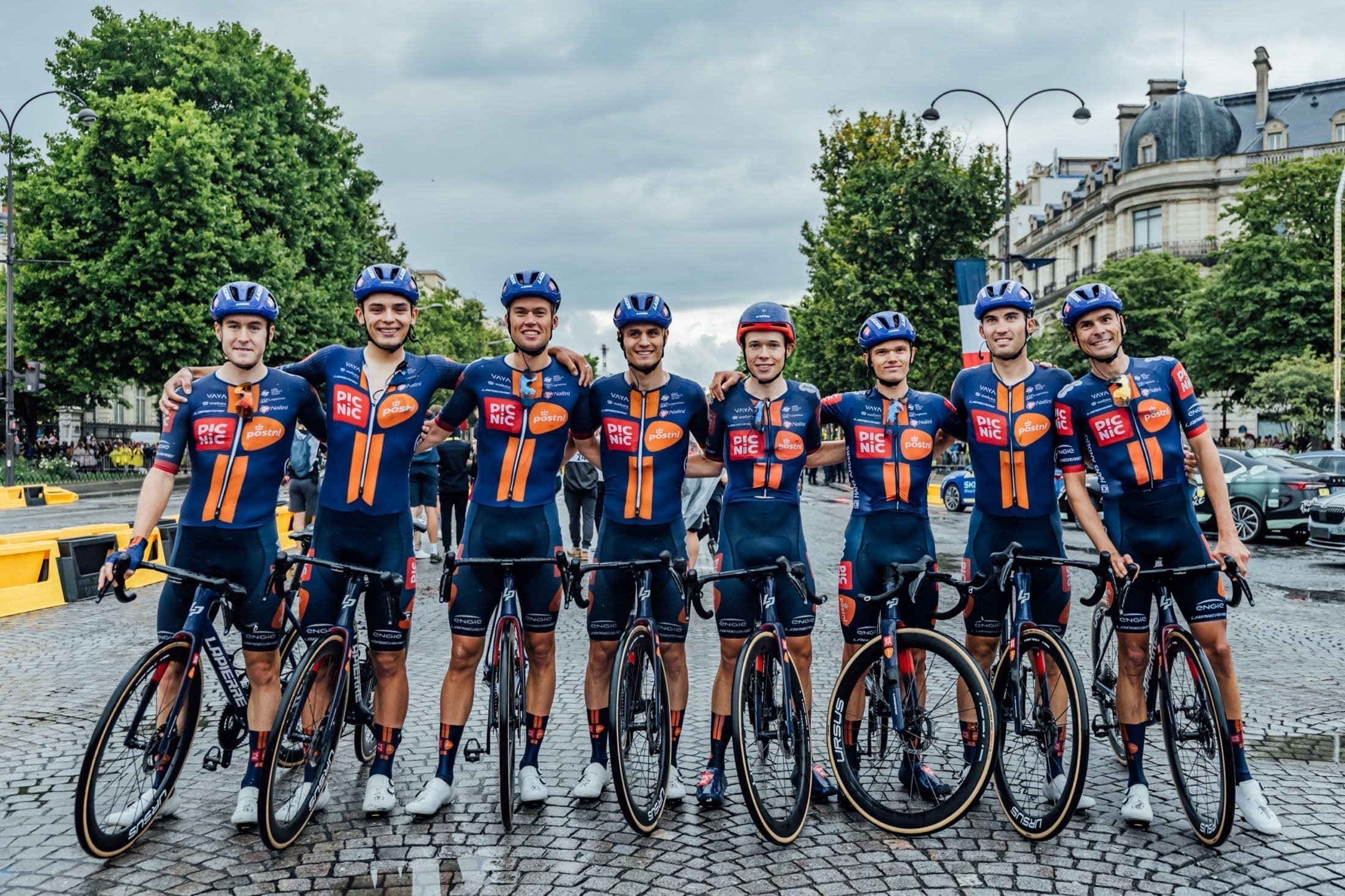 Behind The Race - Tour de France / Recap Finale