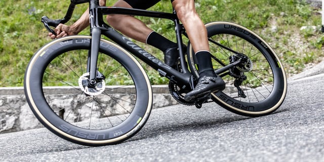 The best carbon wheels for racing bikes