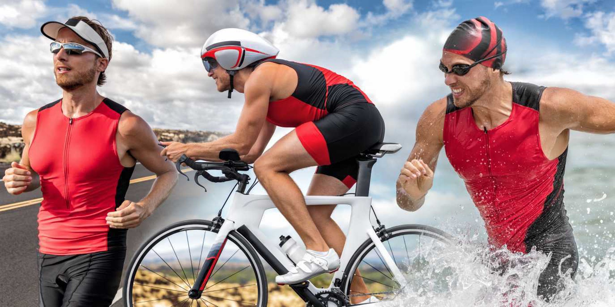 Atlet triathlon Ironman pria melakukan tiga tahap lomba: berenang, bersepeda, dan berlari dalam satu rangkaian kompetisi